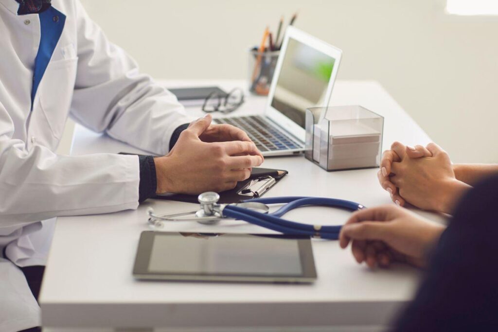 injecao-cotovelo-sp-dr-eric-curi-ortopedista-ombro-cotovelo-sao-paulo